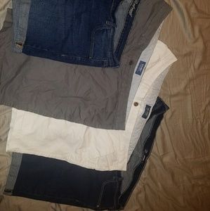 Lot of 4 pairs of Old Navy shorts